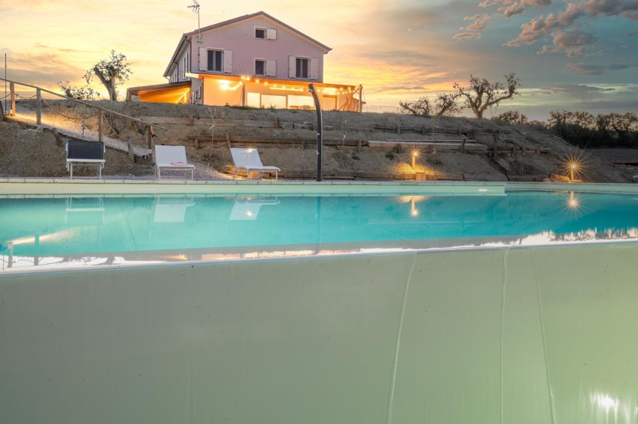Апартаменты Casal Del Sole - La Ginestra Montefelcino Экстерьер фото